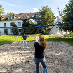 Bad Segeberg Gruppe Aussengelaende Beachvolleyball PL 1