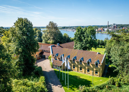 Kappeln Schlei Jugendherberge Aussengelaende Luftaufnahme LBC 14